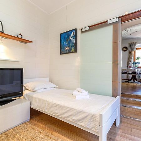 Two Bedroom Apartment La Mer Porec Esterno foto