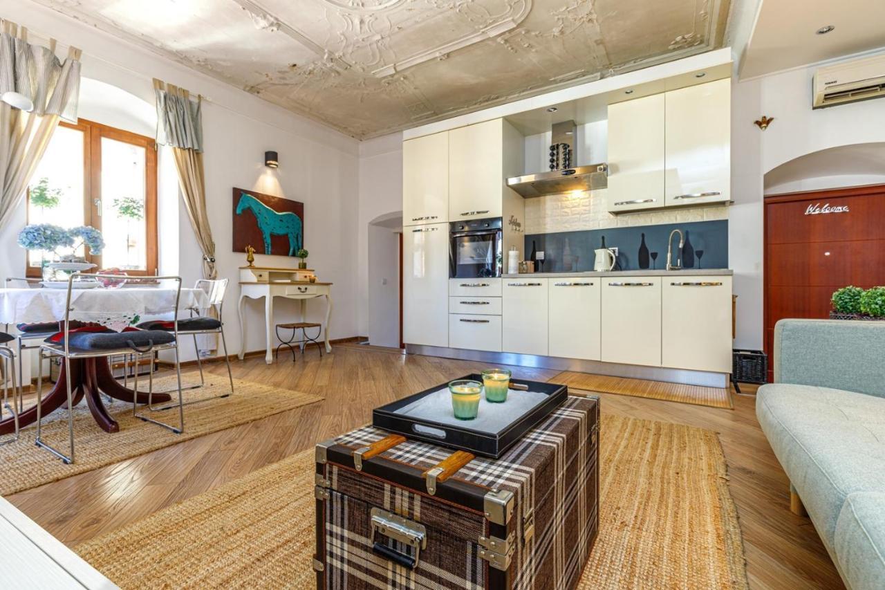 Two Bedroom Apartment La Mer Porec Esterno foto