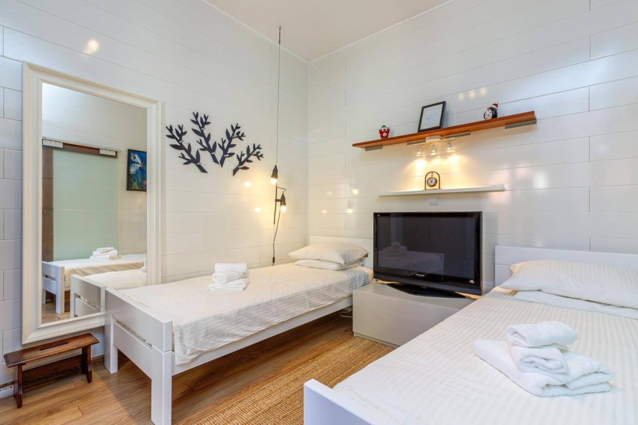 Two Bedroom Apartment La Mer Porec Esterno foto
