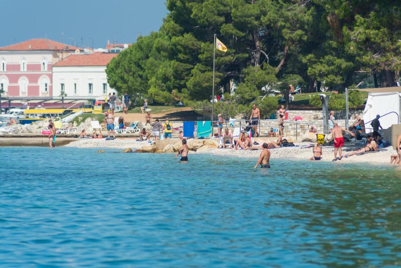 Two Bedroom Apartment La Mer Porec Esterno foto