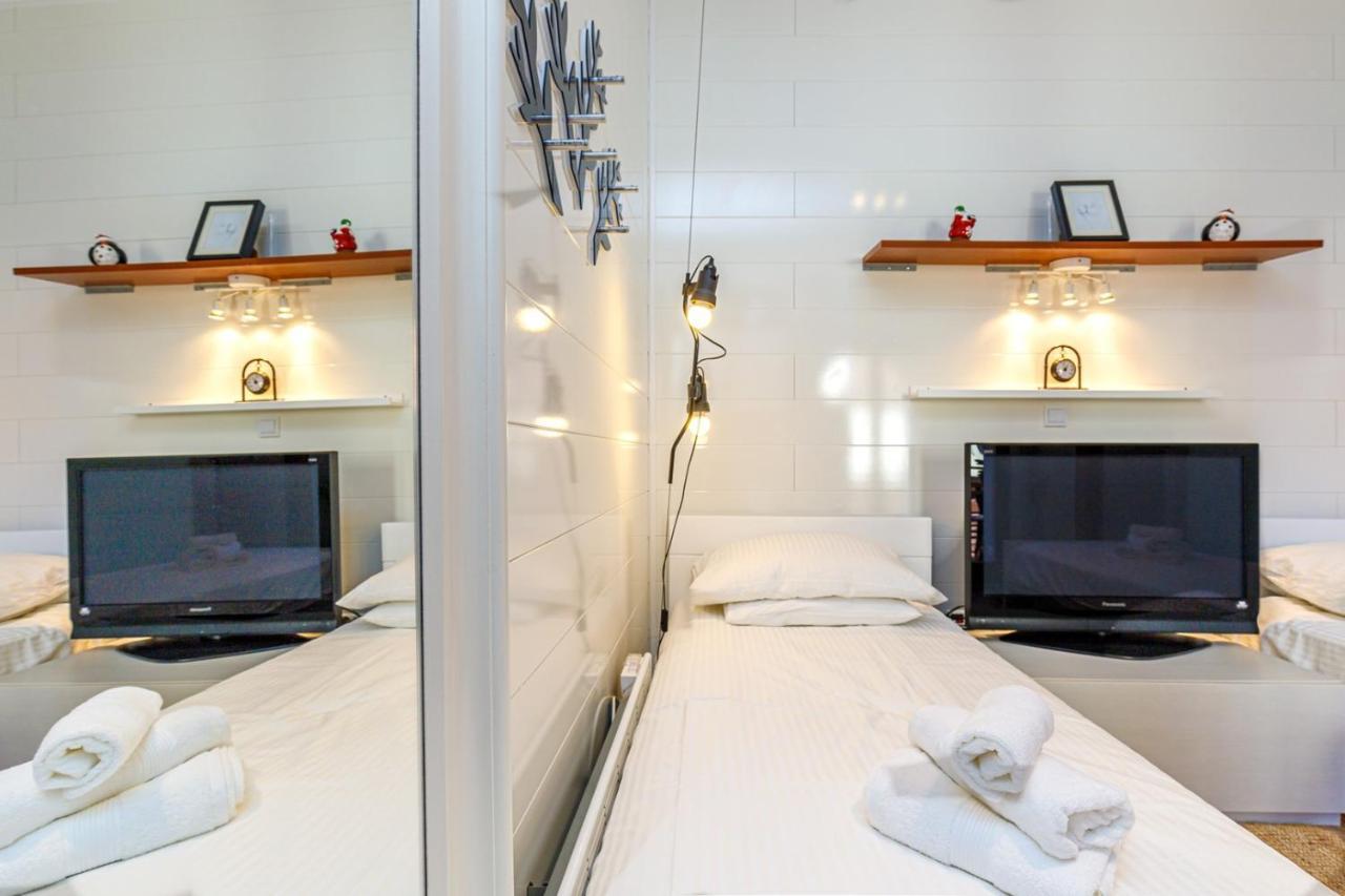Two Bedroom Apartment La Mer Porec Esterno foto